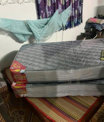 tấm h&igrave;nh shipper chụp tại nh&agrave; kh&aacute;ch ở Hải Dương , đơn h&agrave;ng to&agrave;n quốc