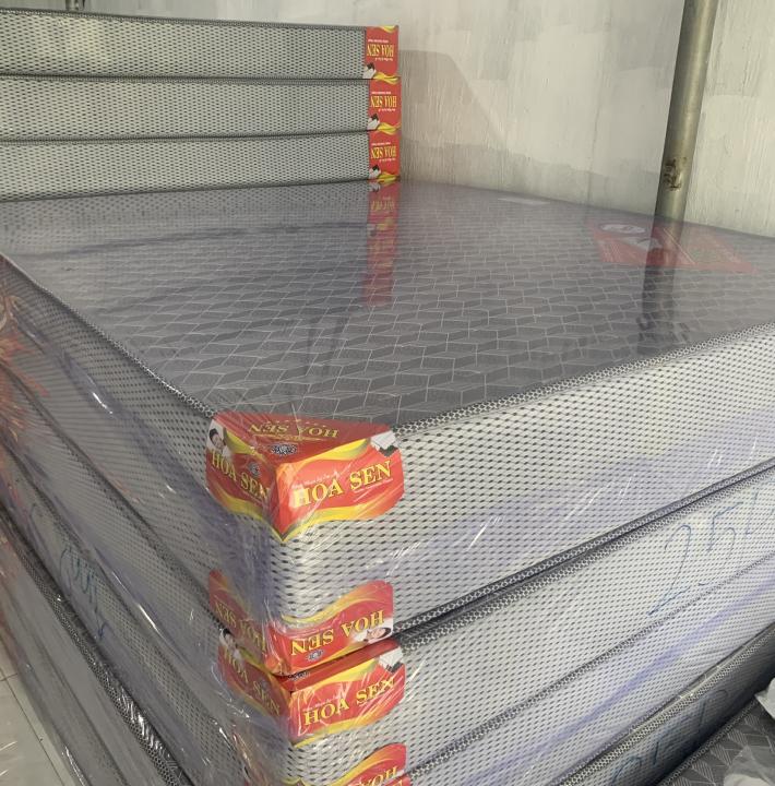 (Tặng Bộ Qu&agrave; 7 M&oacute;n) Nệm Cao Su Tổng Hợp Hoa Sen - Foam Nano Cao Cấp - N&acirc;ng Đỡ Vượt Trội - Bảo H&agrave;nh 10 Năm 